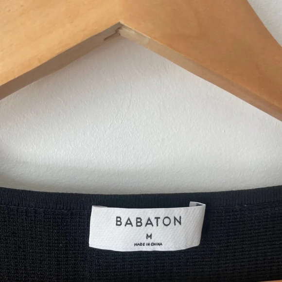 Aritzia Babaton Sculpt Knit Squareneck Short Sleeve Top  Black Size Medium - Picture 5 of 6